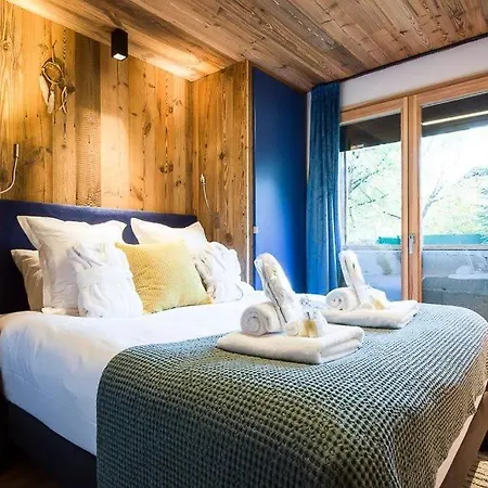 6br Chalet In Planards - What'app - 0034-635-520-036 - For Reservations!! *